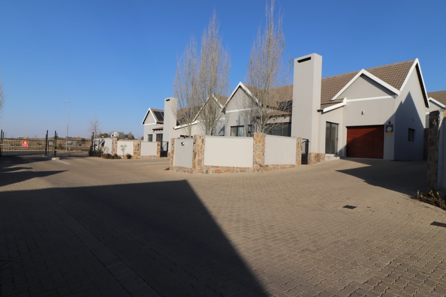 4 Bedroom Property for Sale in Lilyvale S H Free State